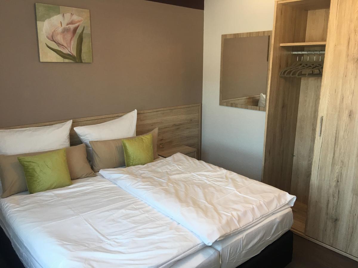 Hotel Am Bruennchen Oberbaar Eksteriør bilde