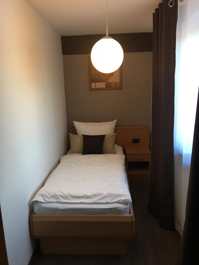 Hotel Am Bruennchen Oberbaar Eksteriør bilde